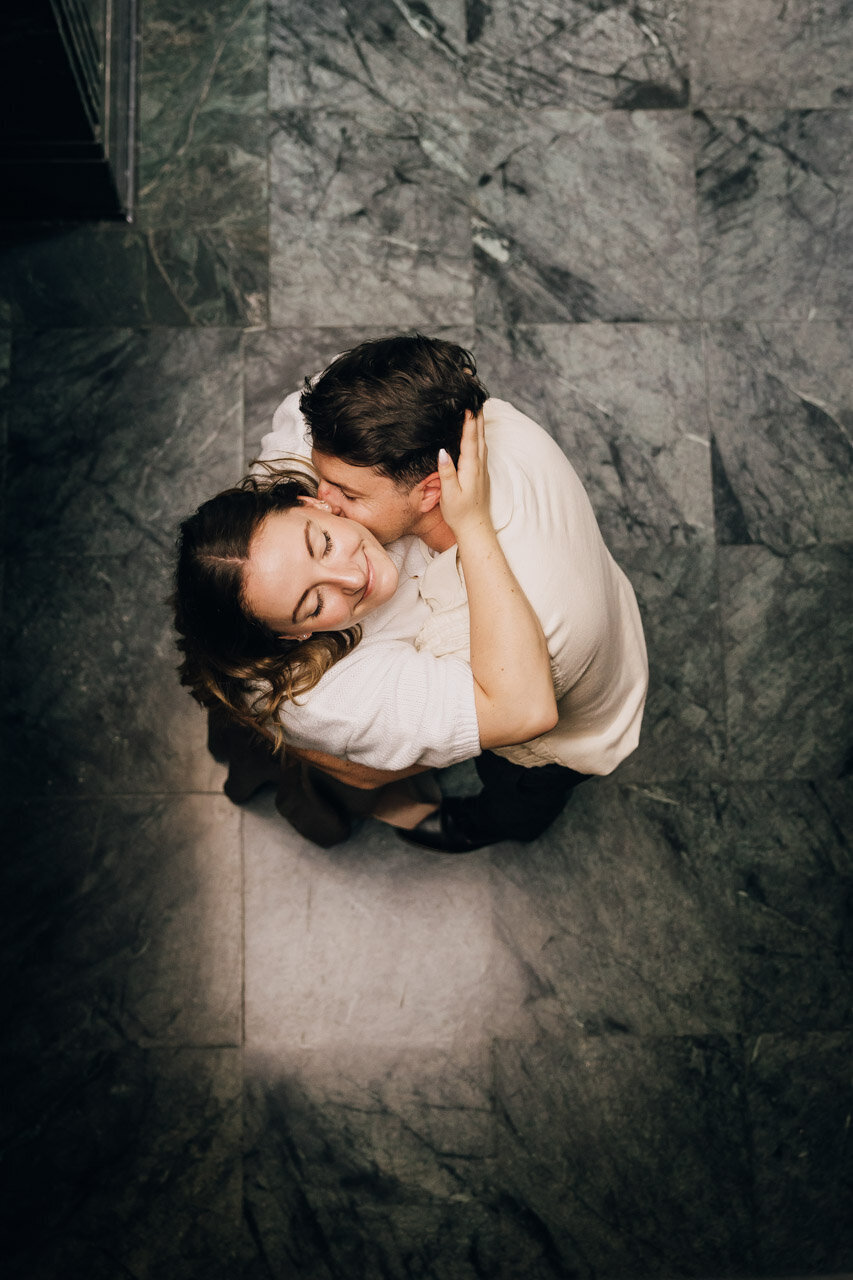 Frist-Museum-Downtown-Nashville-Engagement-Session-26