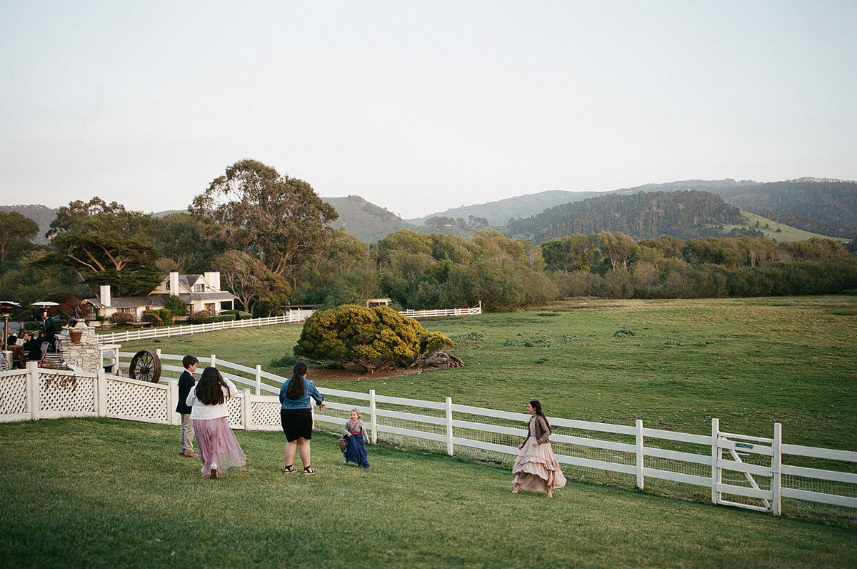 Spring-wedding-in-carmel-california18