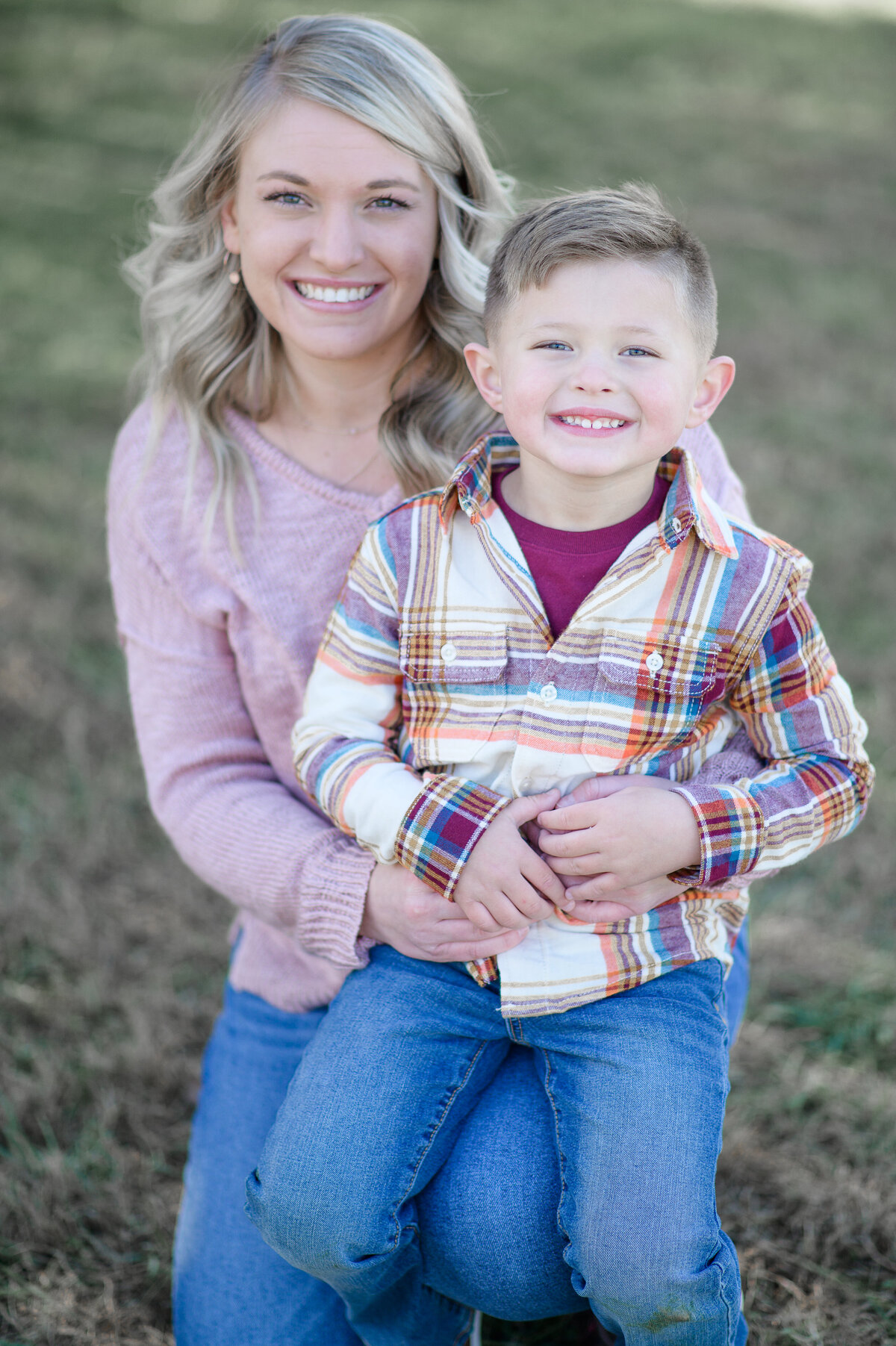 Family Portraits of mother and son photo by Michelle Lynn Photography located near Louisville, Kentucky