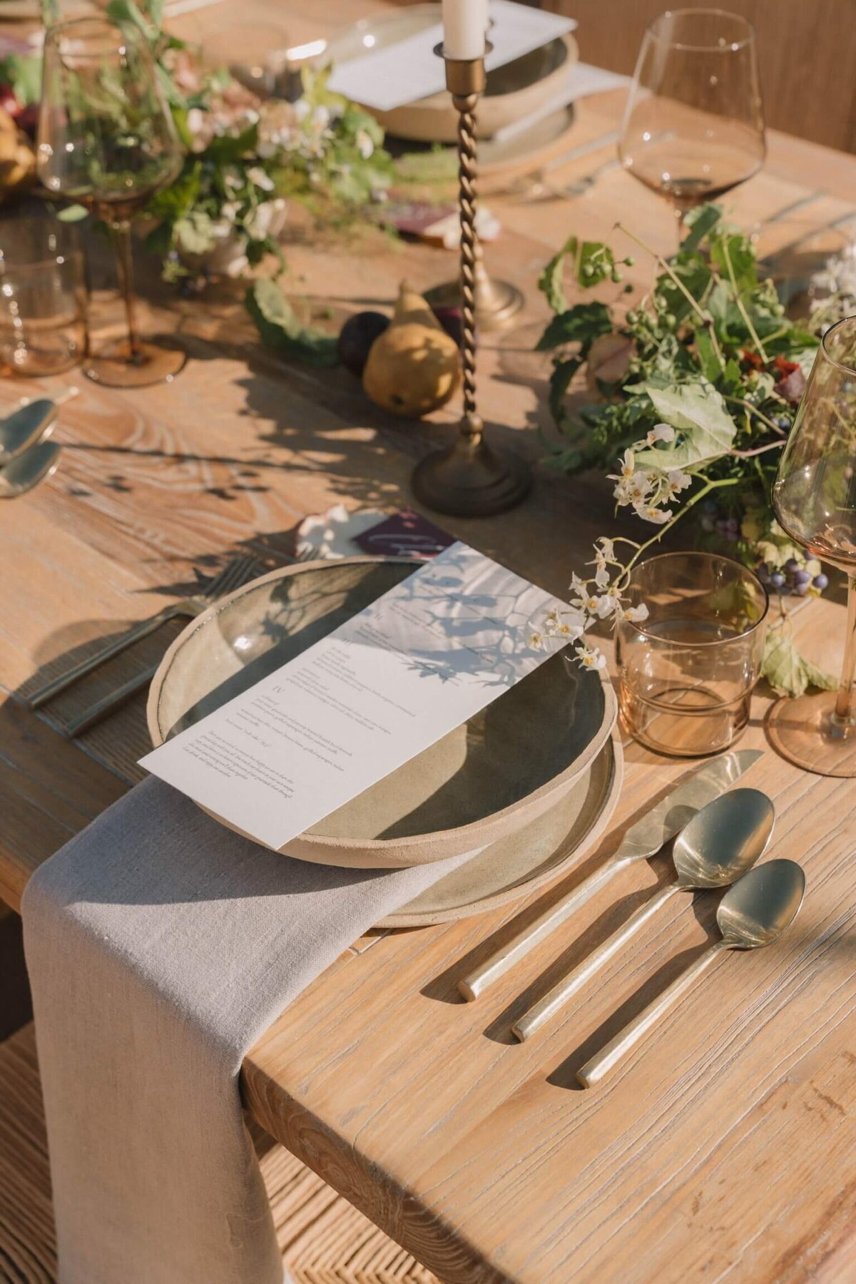 california-desert-wedding-tablescape-design-wilde-sage-3