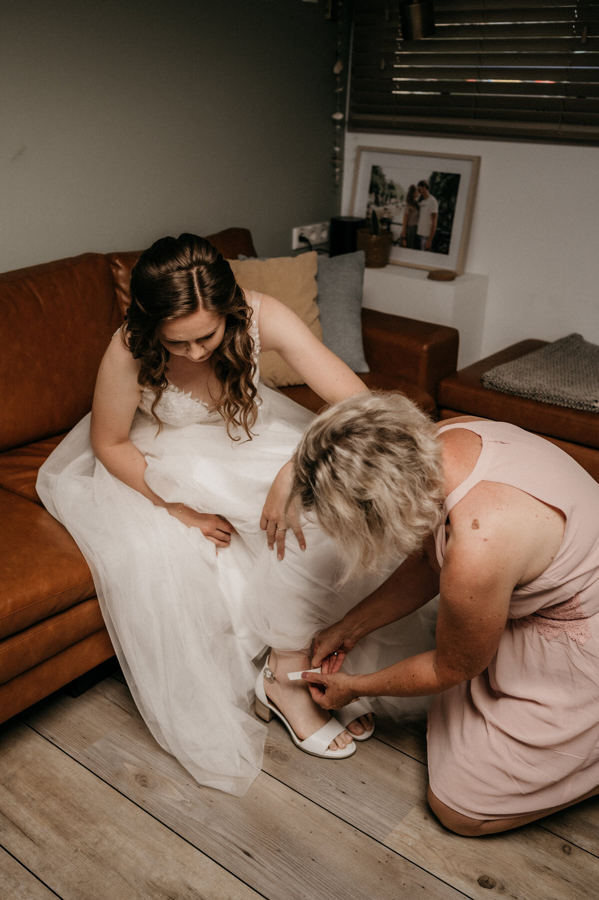 Pure Liefde Fotografie -  Joël en Luisa - Getting ready Luisa-47