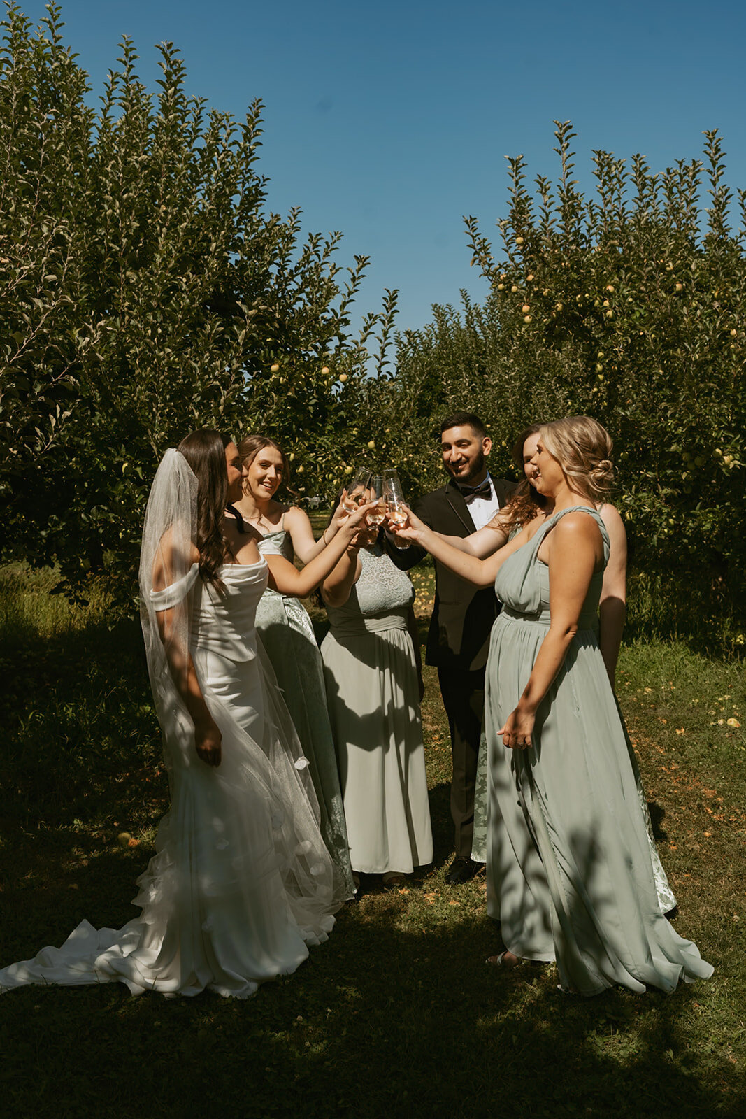 Emily-Noelle-Photo-Wedding-Photos-Hood-River-Oregon-09640_websize