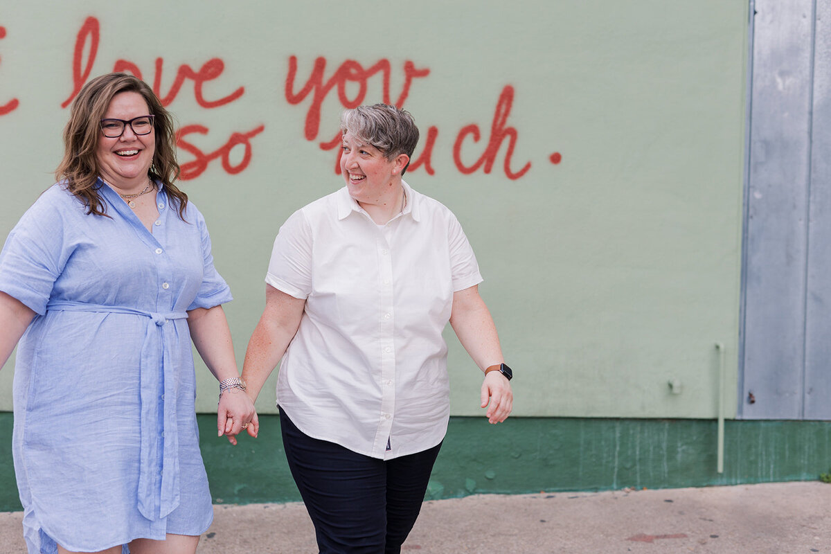 south_congress_colorful_engagement_photos15