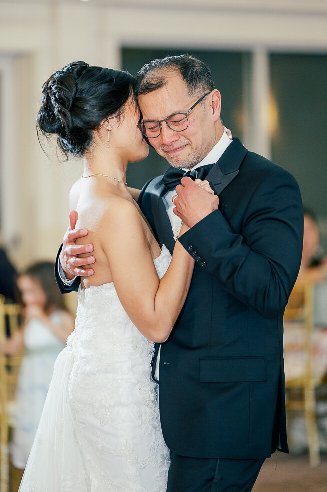 Grand-View-winter-wedding-Kelly-Pomeroy-Photography-Anh-Vy-Jacob-sneaks-35