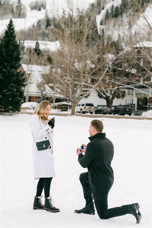 jessica-mike-aspen-proposal-by-jacie-marguerite-photographer-211217-25