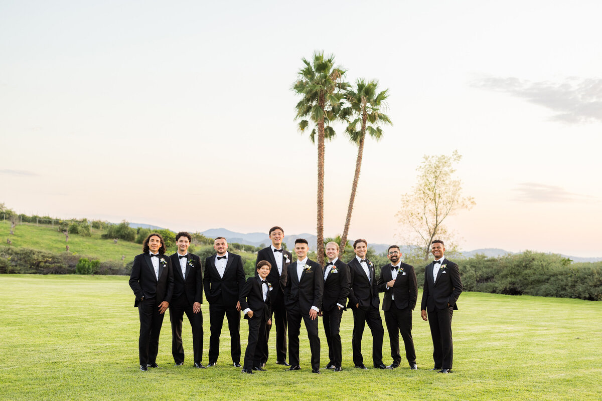 sabrina-trevor-ethereal-gardens-wedding-photos-72