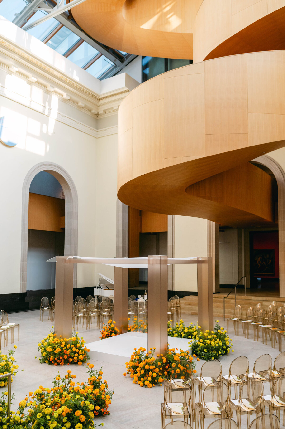 515-Art-Gallery-of-Ontario-AGO-Toronto-Canada-Zoe-Greg-Wedding-18