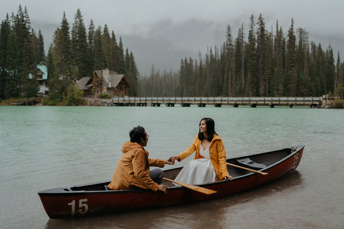 Banff-Rainy-Elopement