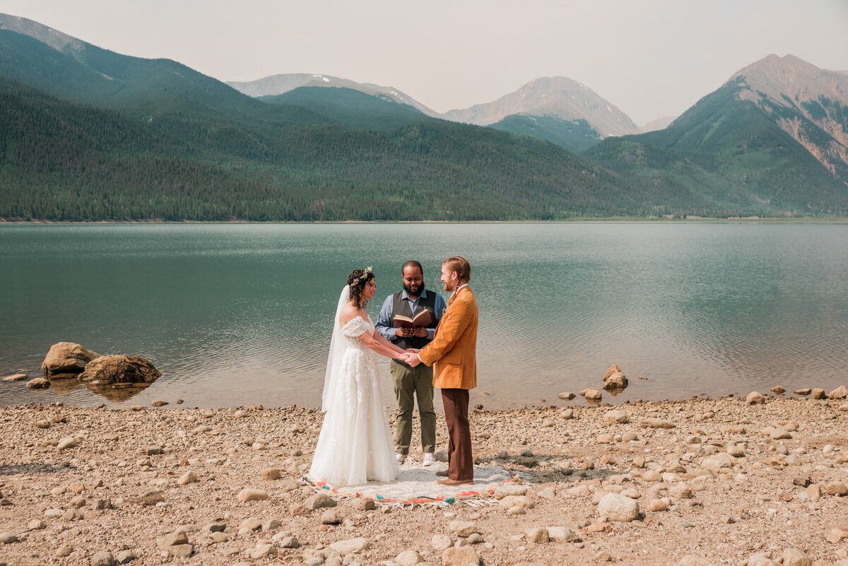 twin-lakes-colorado-elopement-independence-pass_0401