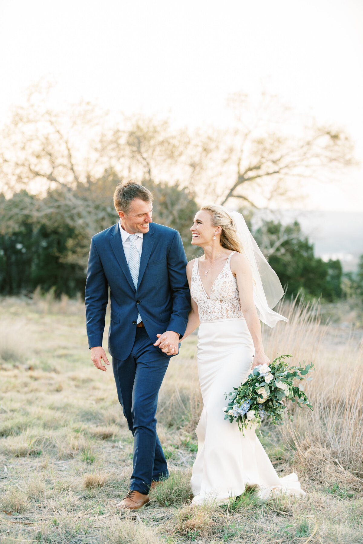 luck ranch-luck-ranch-spicewood-texas-willie-nelson-wedding-tonya-volk-photography-227