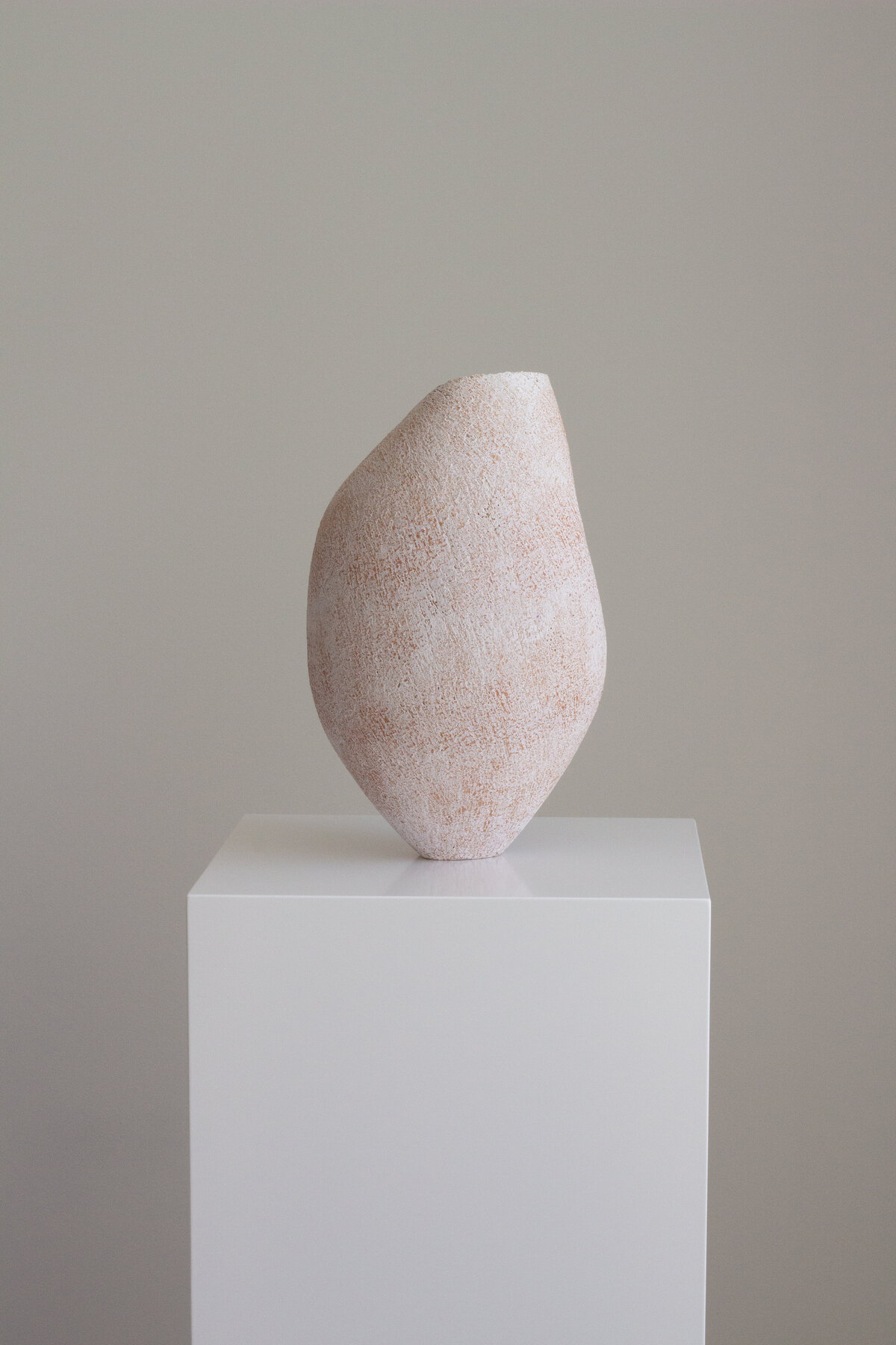 Yasha-Butler-Ceramic-Art-Lithic-Collection-Pergamon-No27-06-2022-75