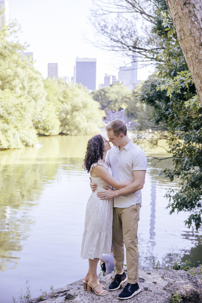 new-york-city-engagement-photoshoot1