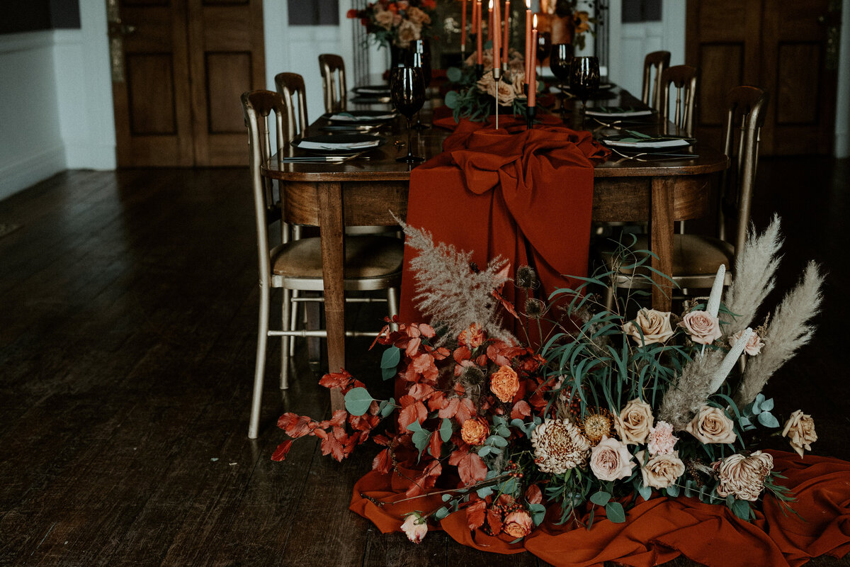boho wedding floral table arrnagement
