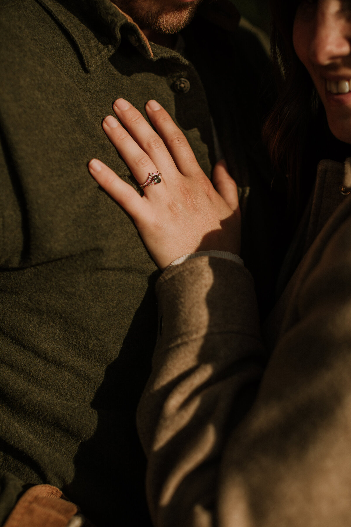 britt-nate-engagement-cottage-lake-beach-algonquin-fall-autumn-11