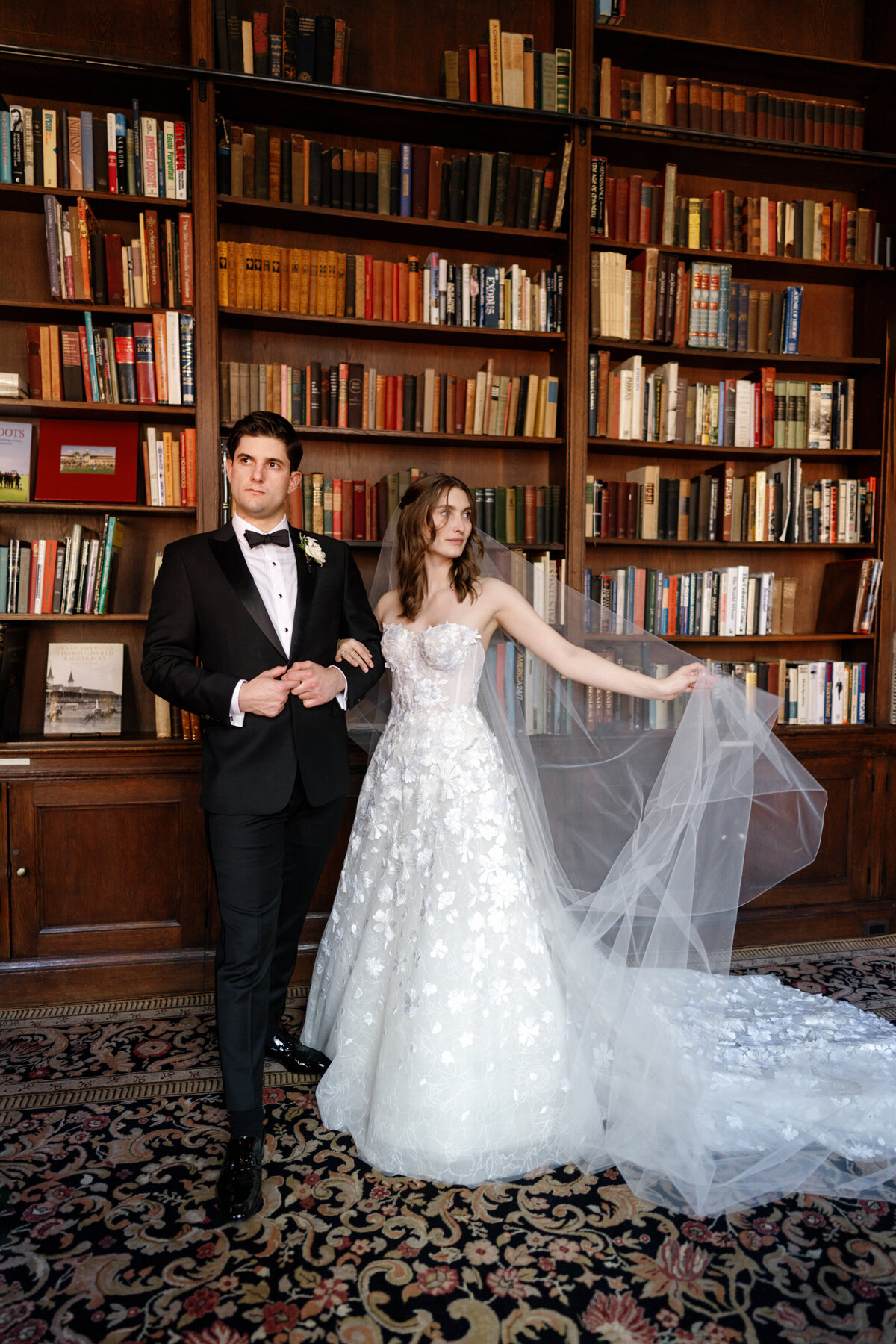 Aspen-Avenue-The-Berlez-Chicago-Wedding-Photographer-Clementine-Custom-Events-Racquet-Club-of-Chicago-Avant-Gardenia-Posh-Production-Cagen-Orchestra-Nika-Vaughan-BBJ-La-Tavola -Vogue-Editorial-High-Fashion-Fine-Art-Luxury-Journalism-117