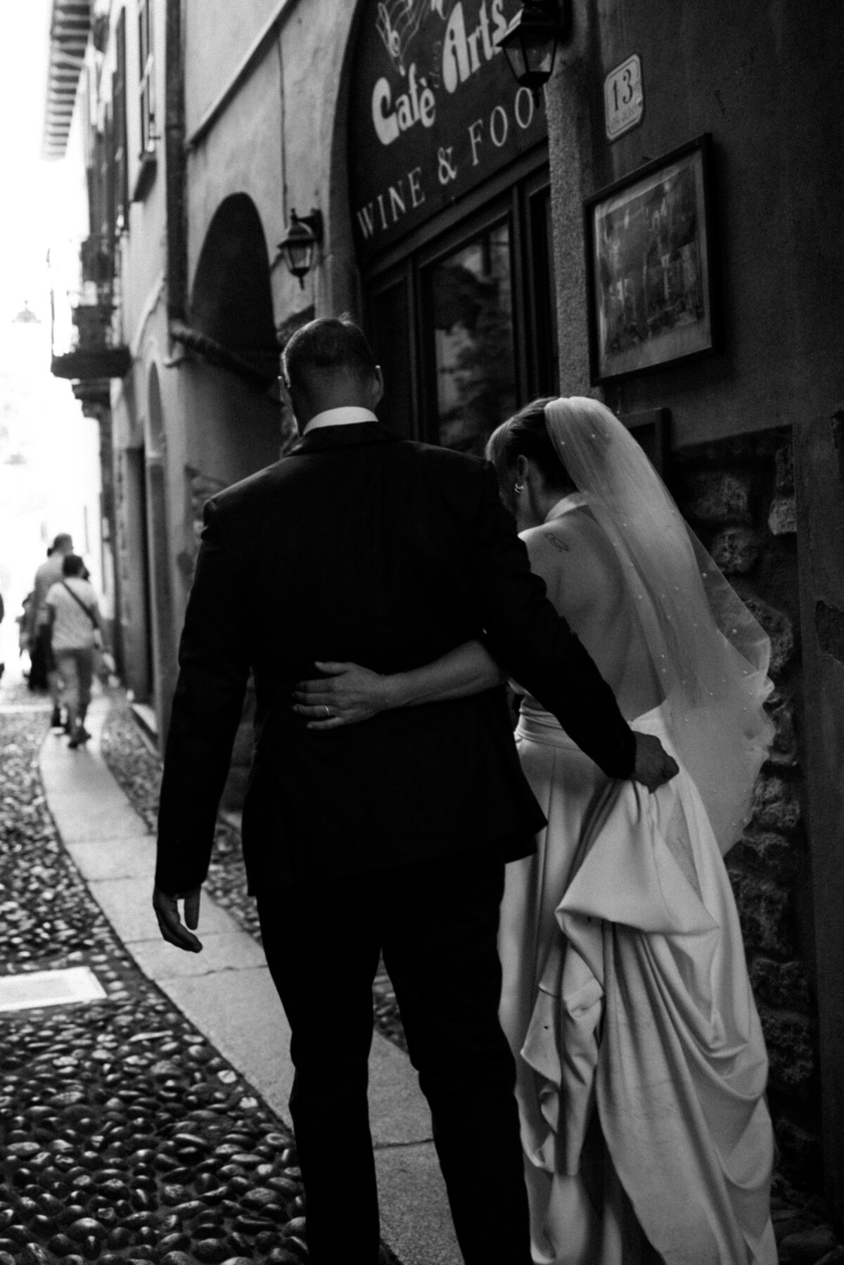 012-StudioFramed-20092025