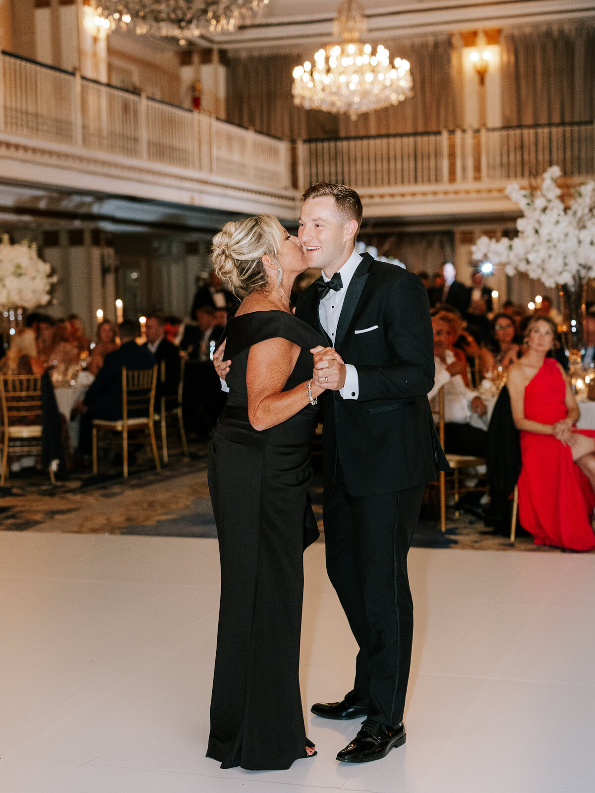 The Drake Hotel Chicago Wedding Photos-144