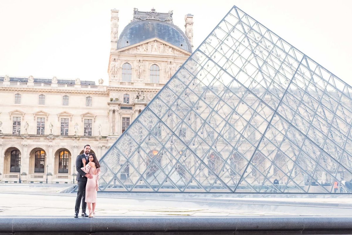 Couples photography in Paris at the Louvre for Shamik & Navi Dec 2017-1