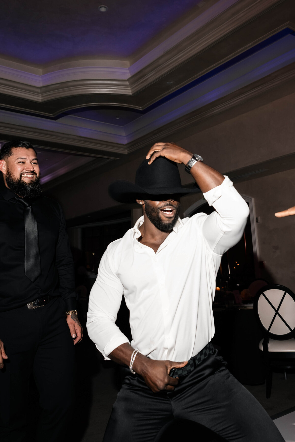 68_riskyexposure_n_las-vegas-elopement-photography-weddings