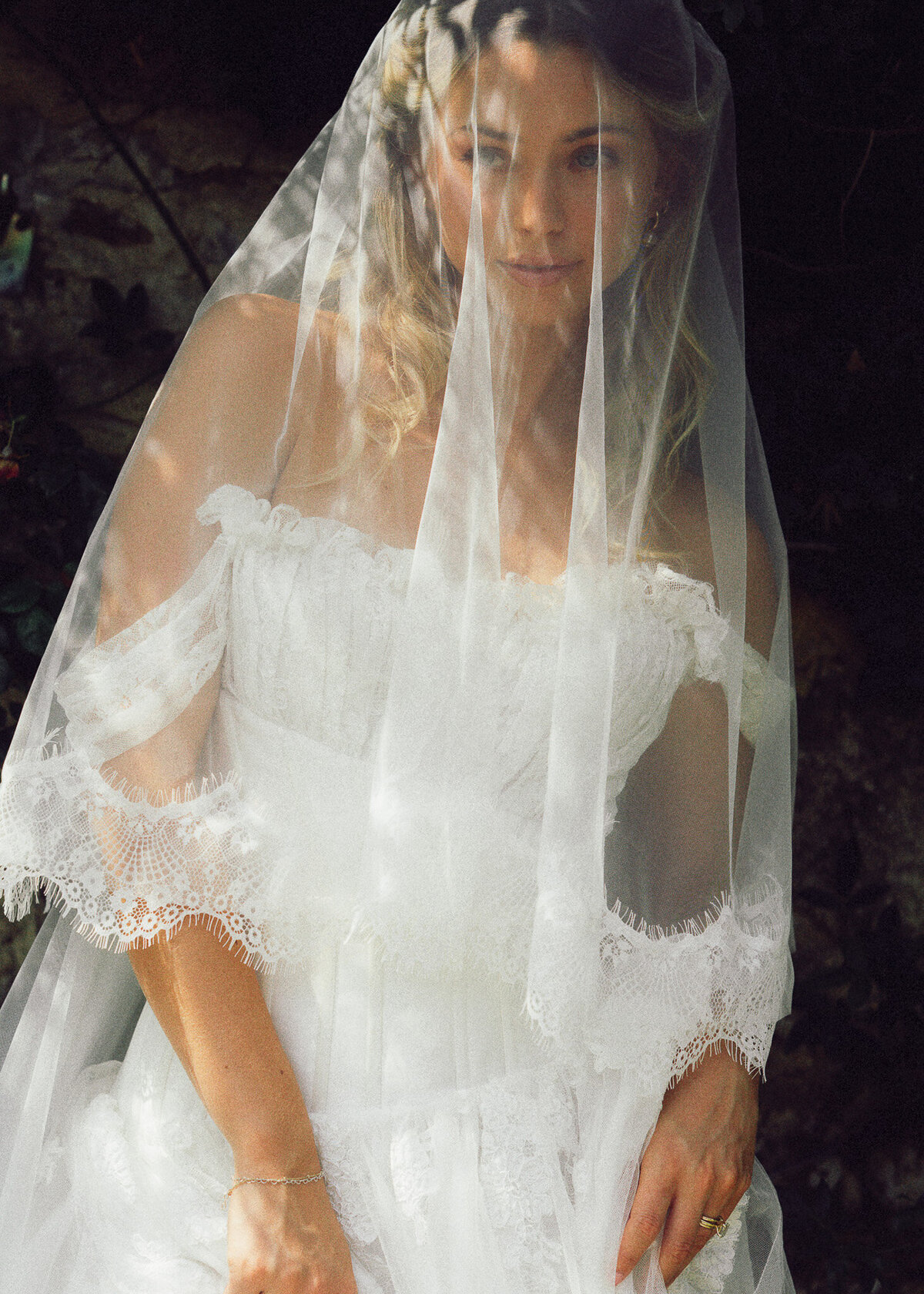 39. luxury-wedding-photography-tuscany-villa-di-maiano-252