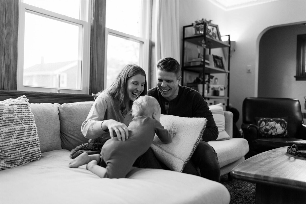 st-louis-family-photographer-in-home-session-winter-family-session-landis-family-127