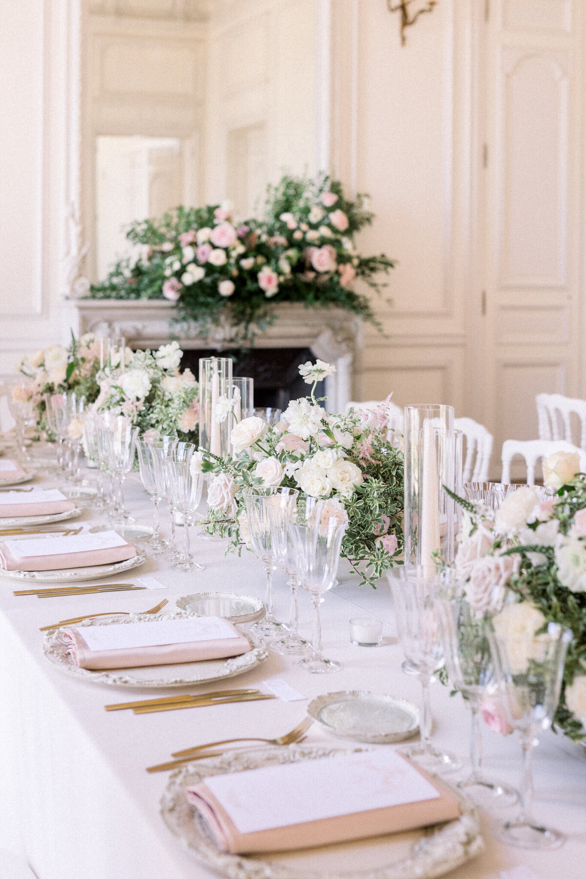 Paris Wedding Photographer - Chateau Wedding - Aude Lucas