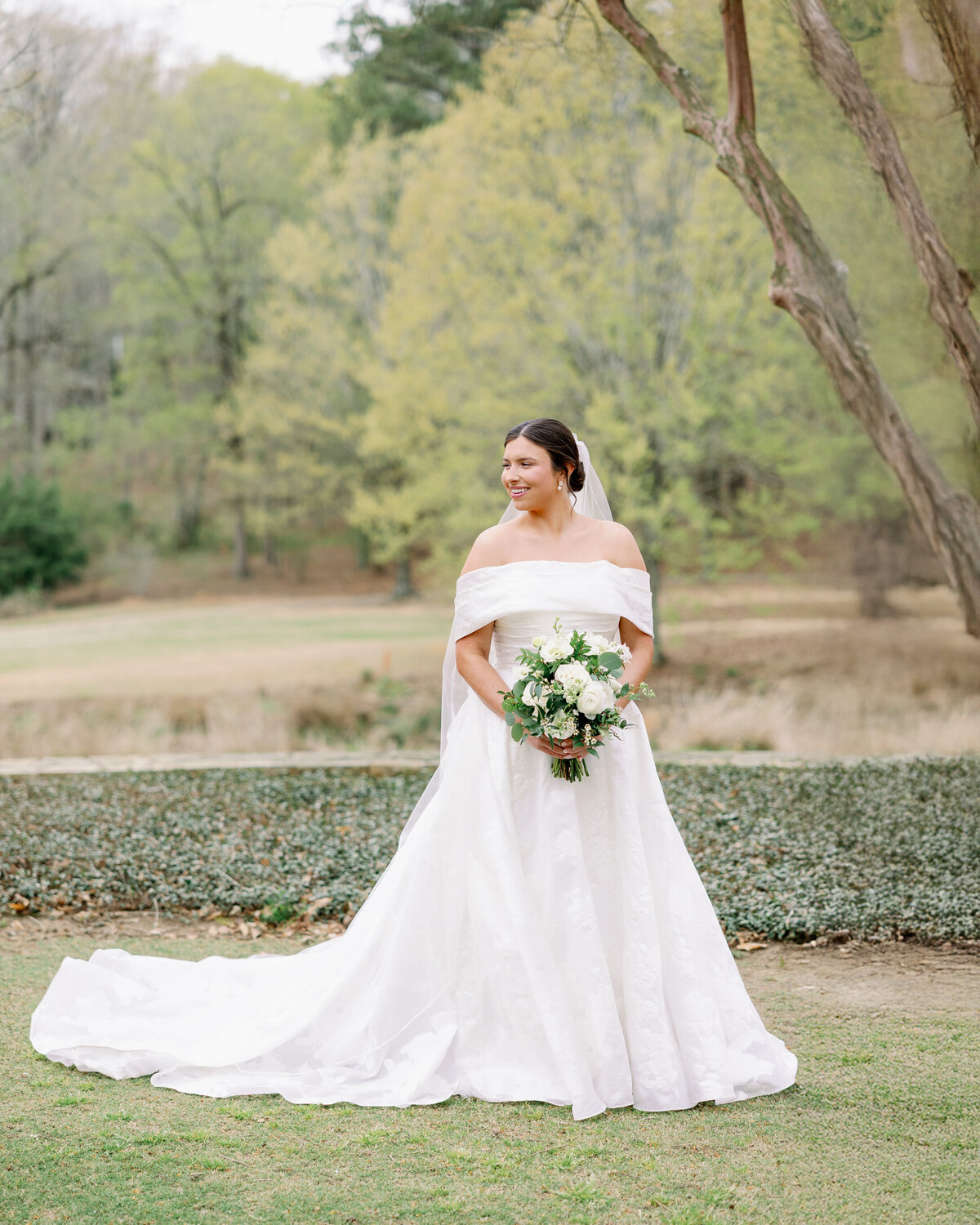 Moore's Mill Club Bridal Portraits