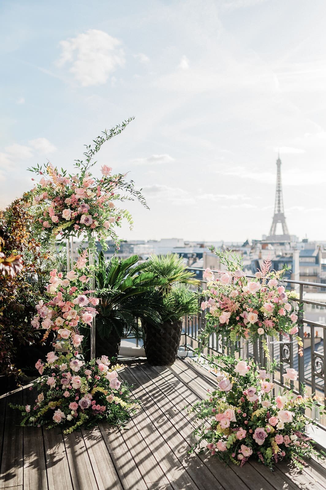 beautiful-rooftop-for-wedding-in-paris