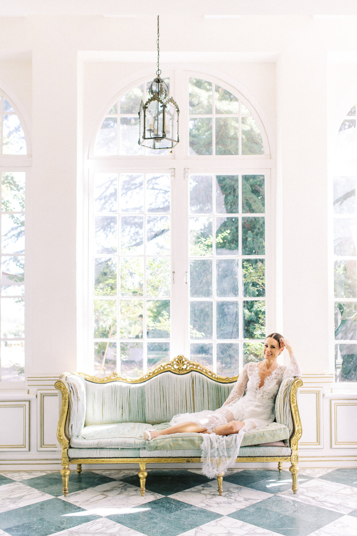 Maïlys Fortune Photography Husband Wife Wedding Weddings Photography France Switzerland Italy Timeless Dreamy Imagery Bilingual French English Destination Weddings Destination Wedding Provence French Riviera Paris Lake Como Tuscany32