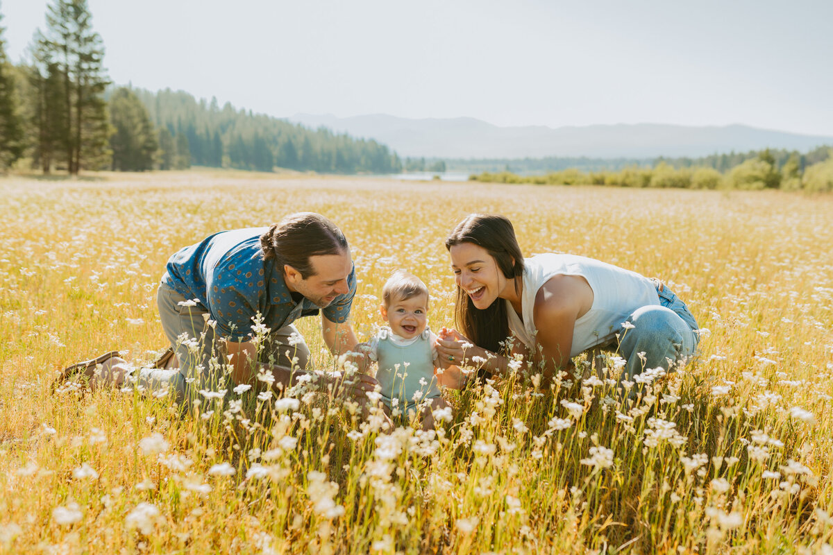 Lake Tahoe-Family-Photographer-39