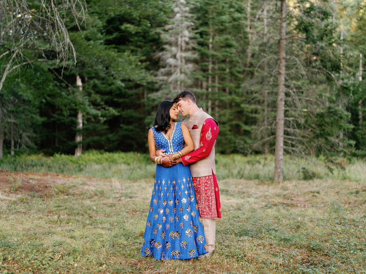 Lakefalls_Lodge_NH_Indian_Wedding_LevKuperman_031