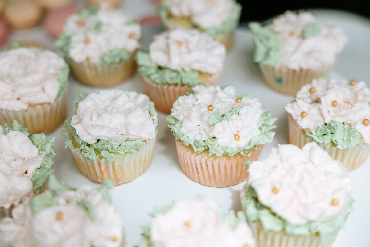 bridal-shower-cake-cakes-in-massachusetts