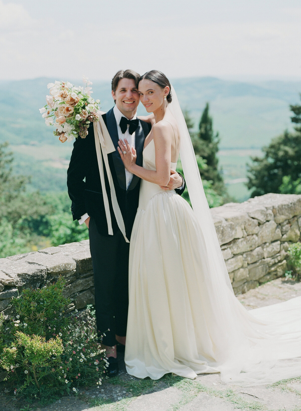 Wedding_Italy_Tuscany_Villa Monteverdi_704951_0012©HilaryBlock