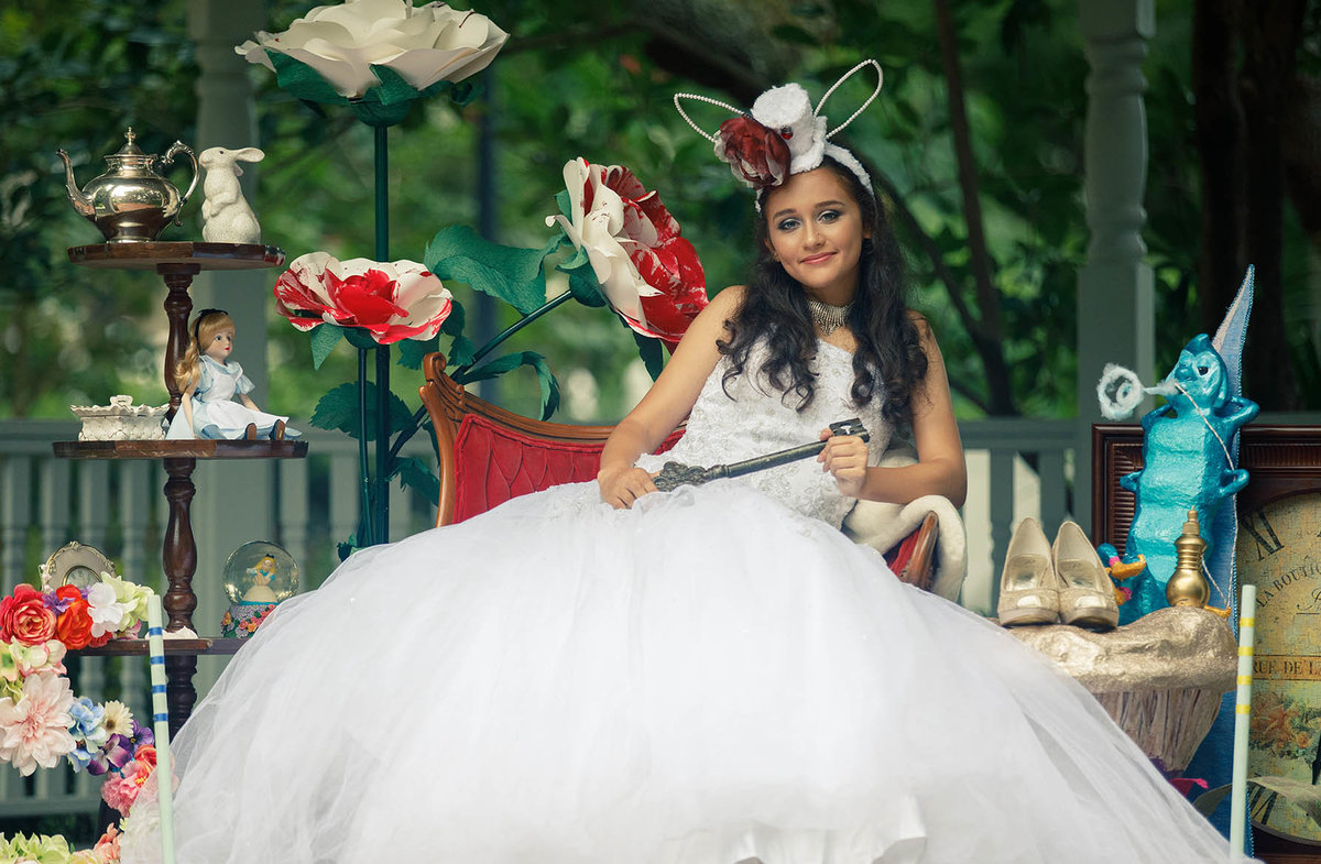 Down the rabbit hole - Alice in wonderland inspired wedding