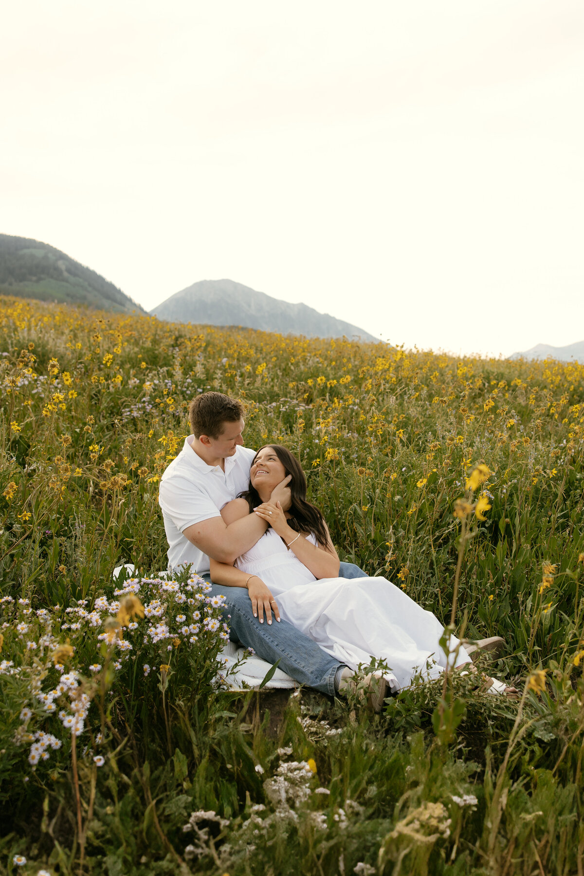 Abigail Anne Photography Colorado and Chicago Wedding and Couples Photographer — Portfolio Featured Story — Emily and Kayne's Engagement 34