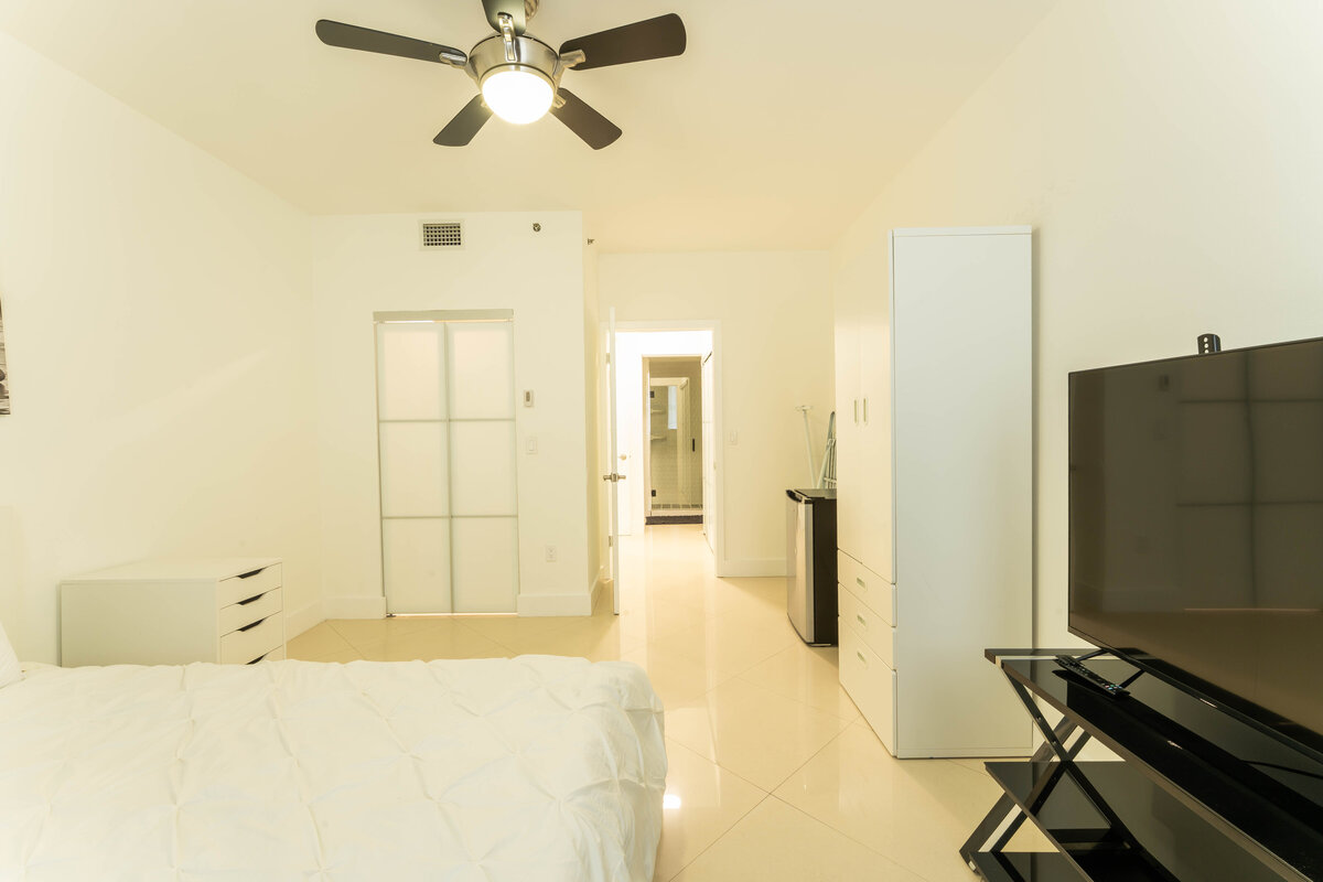 Bedroom 2 (2)