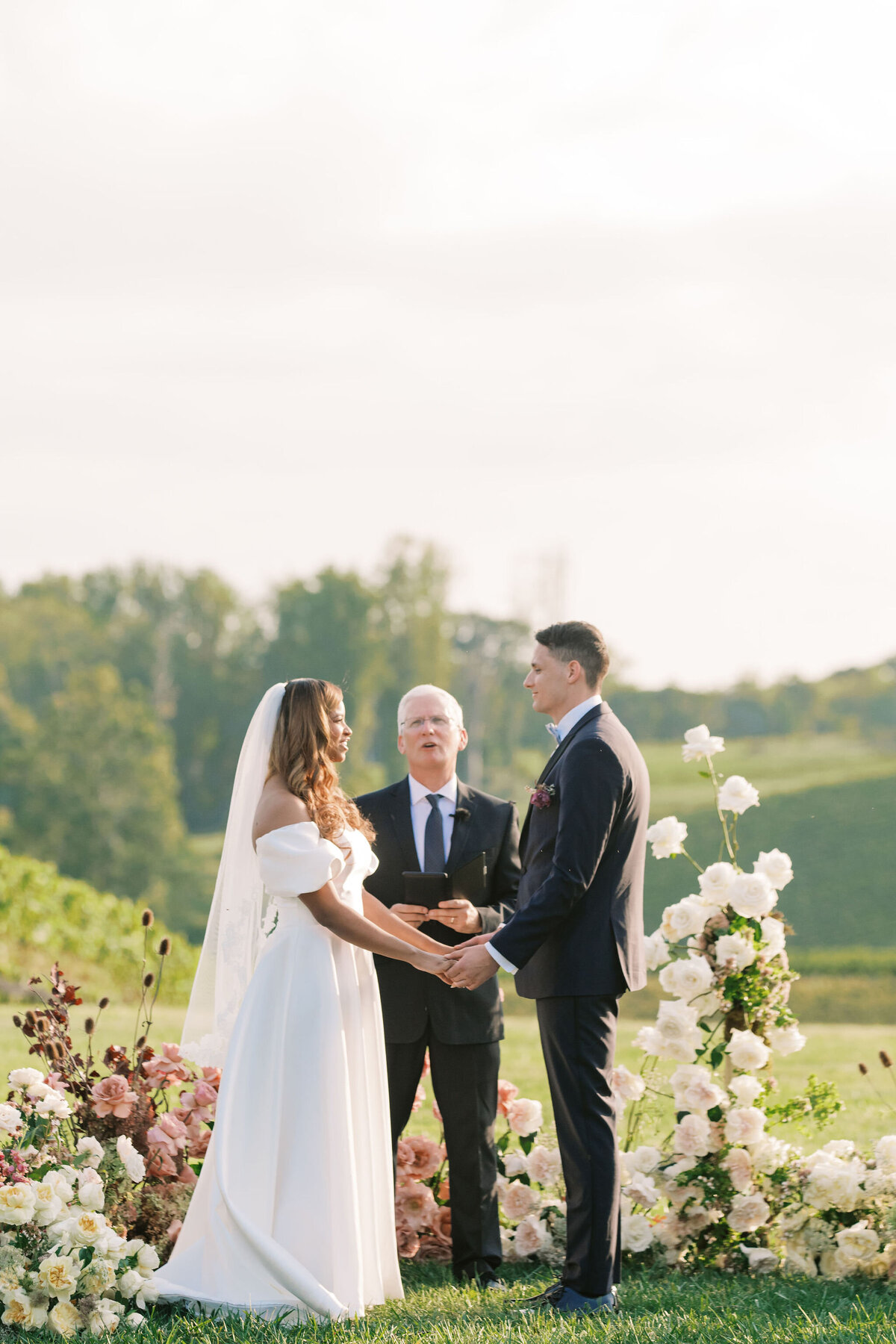 Ceremony_AVWedding_MaddyWilliamsPhotography-67