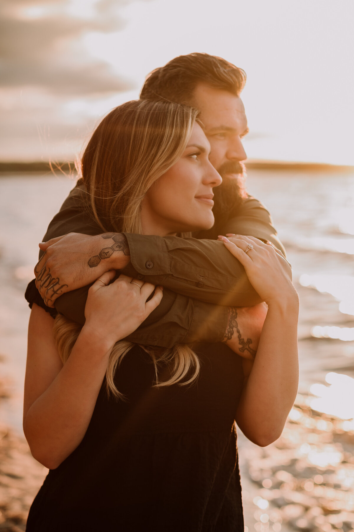 alana-andrew-engagement-cottage-beach-lake-sunset-dock-algonquin-25