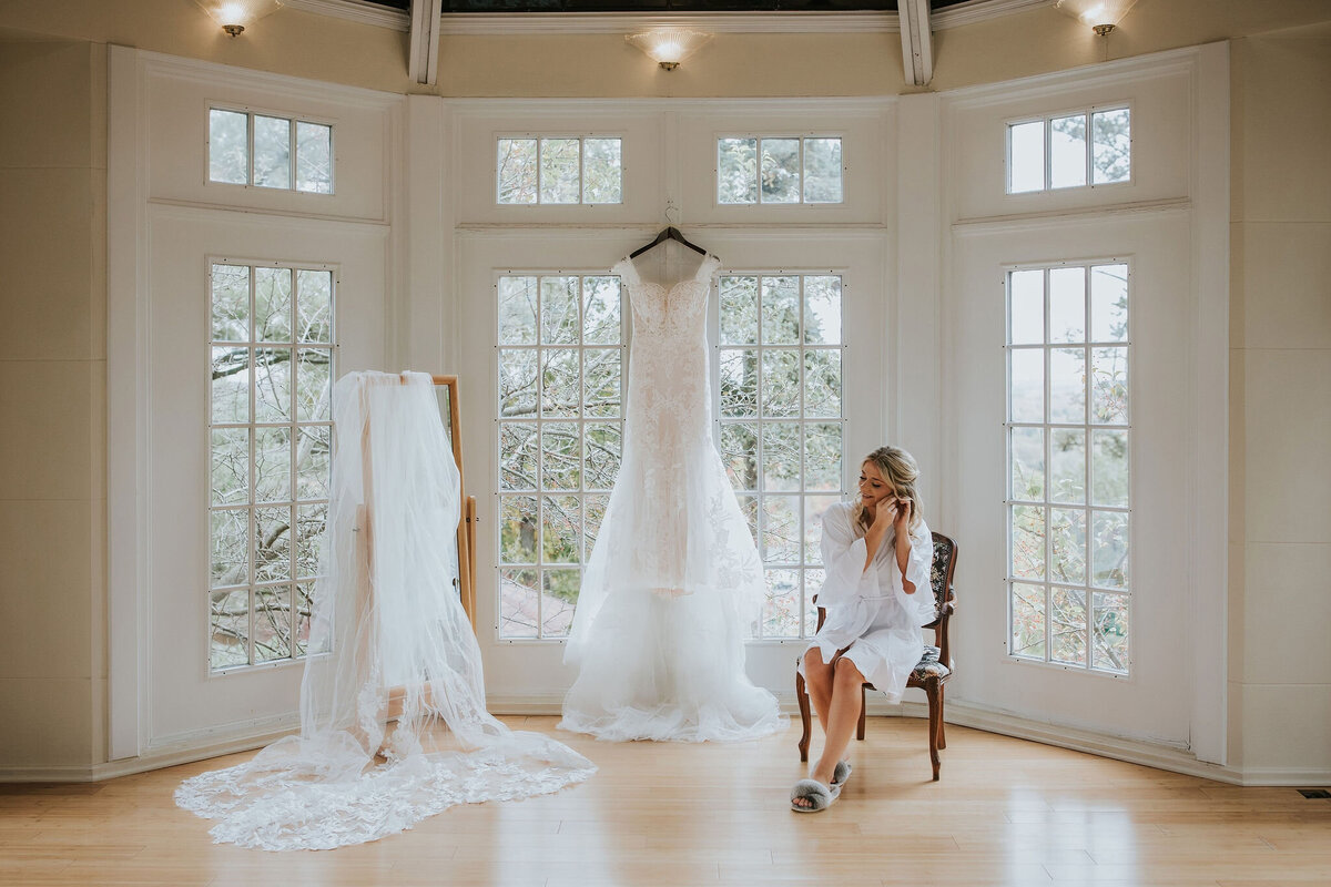 bride-wedding-dress