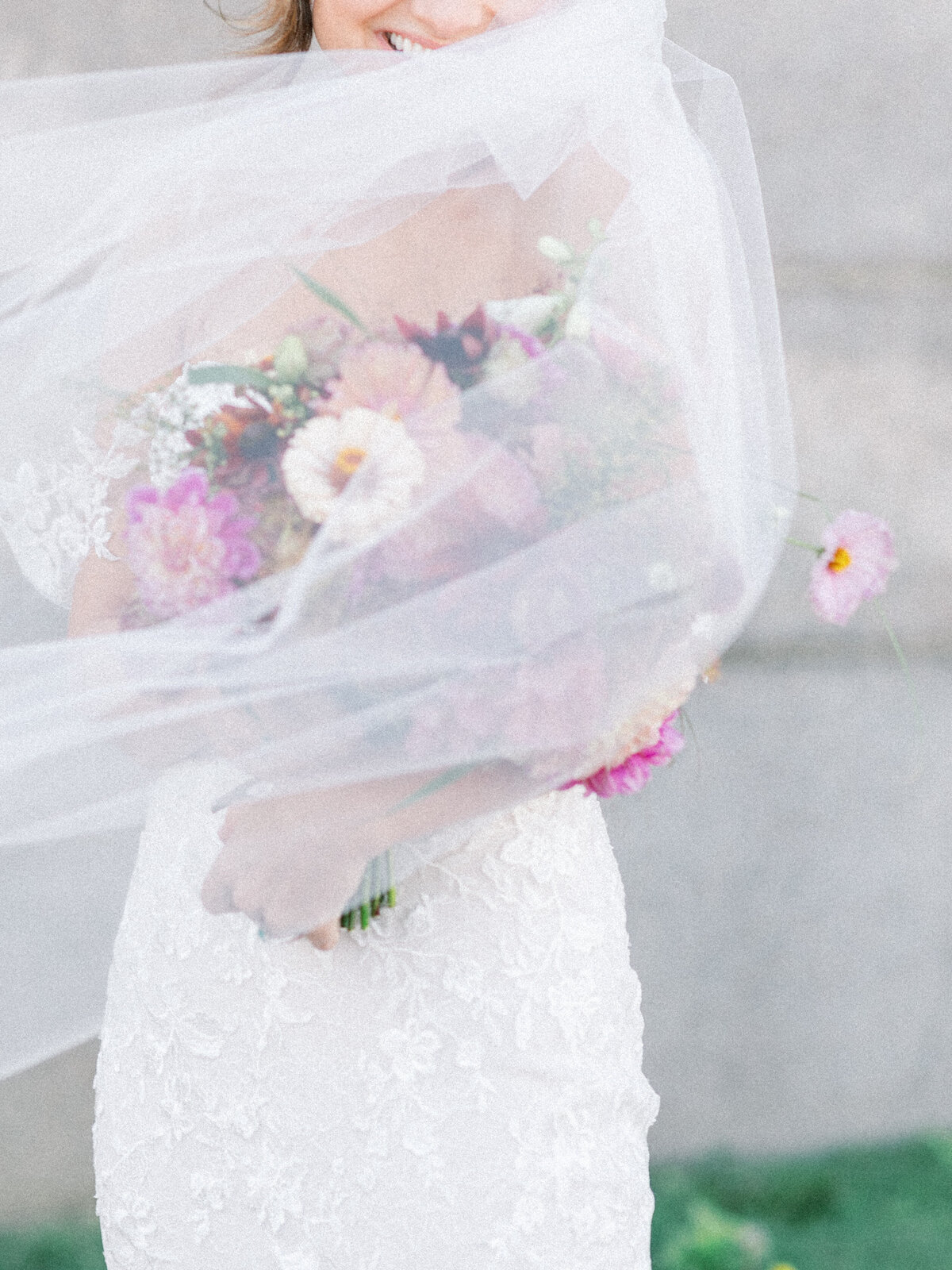 pittsburgh-wedding-photographer-phipps-botanic-gardens-conservatory-wedding-outdoor-lgbtq-luxury-photography-light-and-airy24