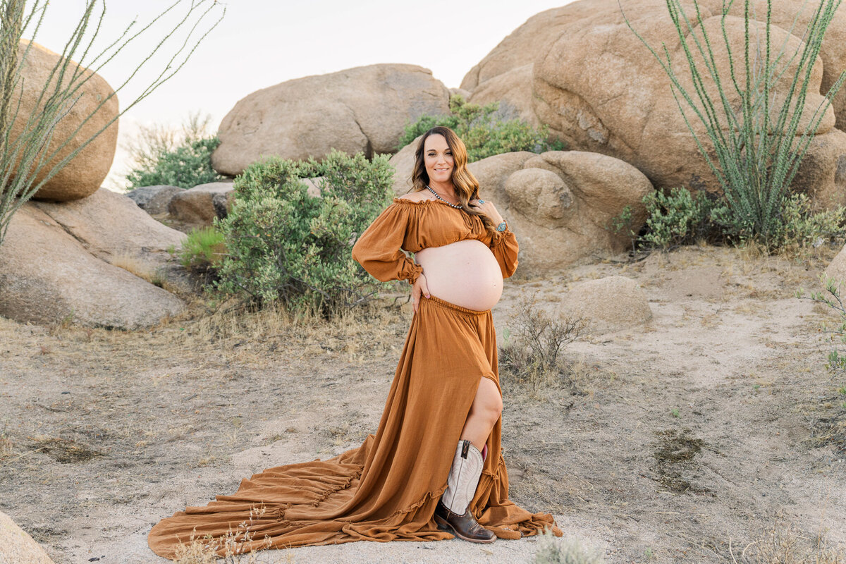 Maternity session at the Boulders in Florence Arizona-9