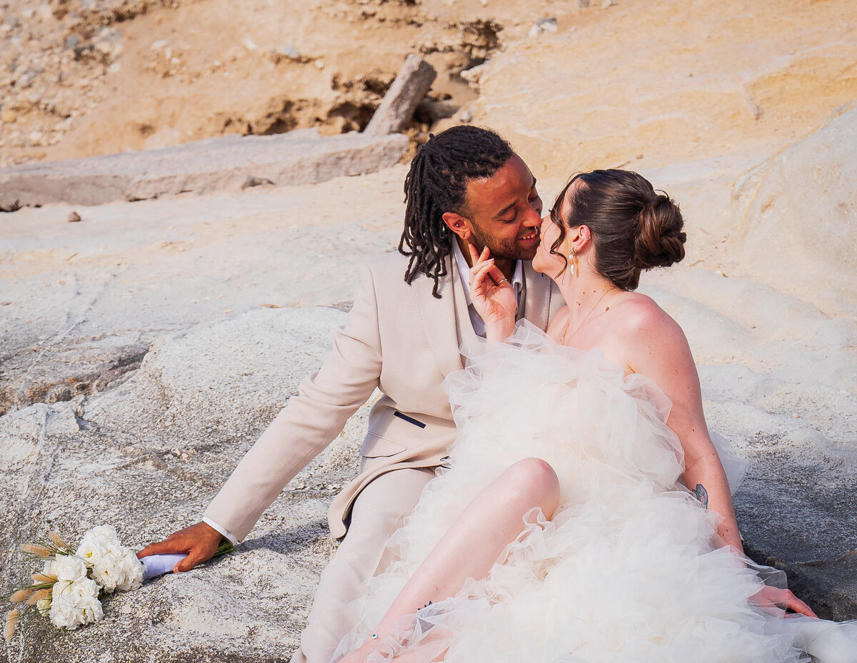 GREECE-ELEOPEMENT-MANDRAKIA-BRIDE-GROOM-photography-5