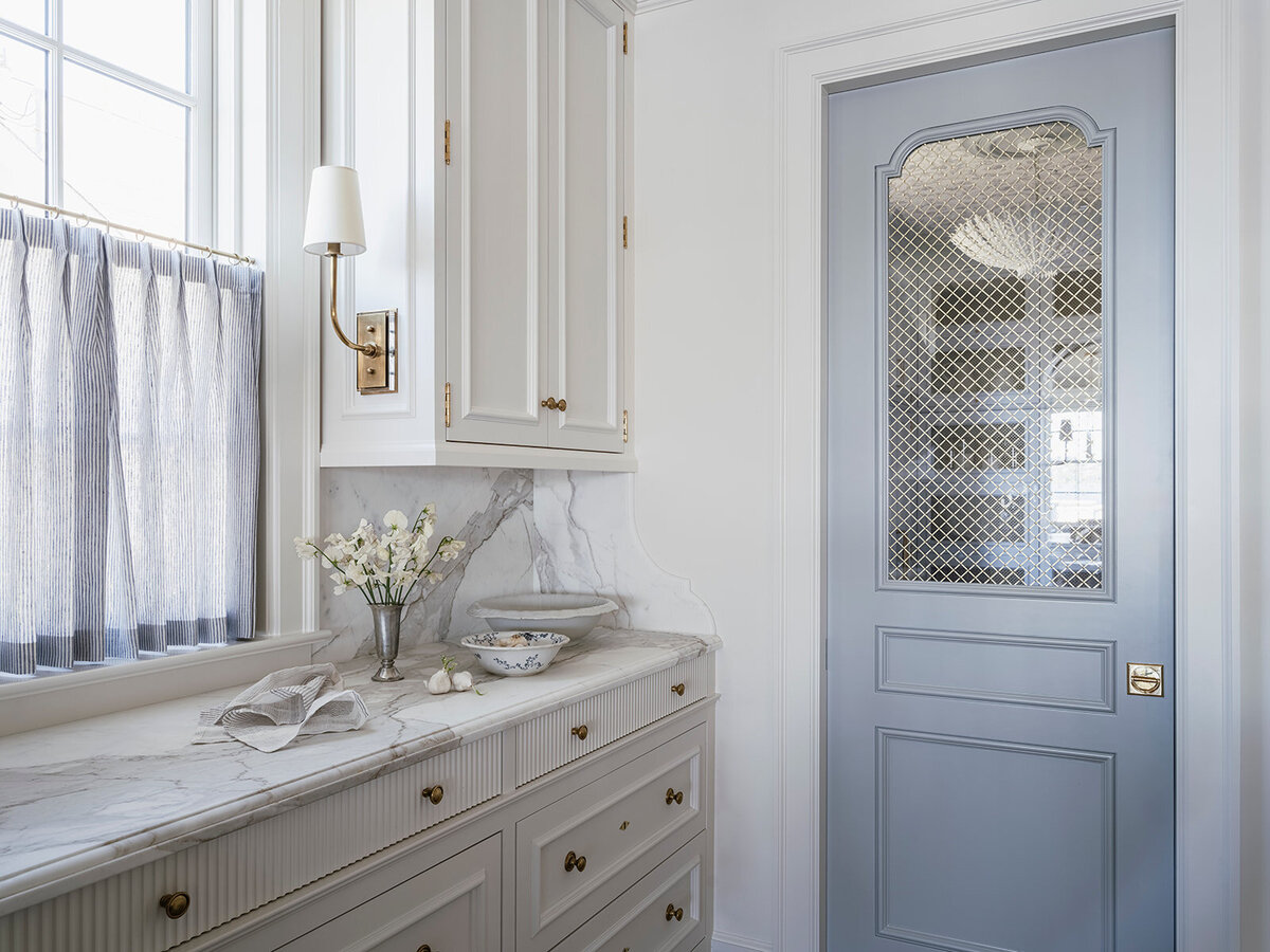 Kat Lawton Interiors - Seattle Interior Designer - French Beauty - Morrow_KaraMercer209-HDR-Edit