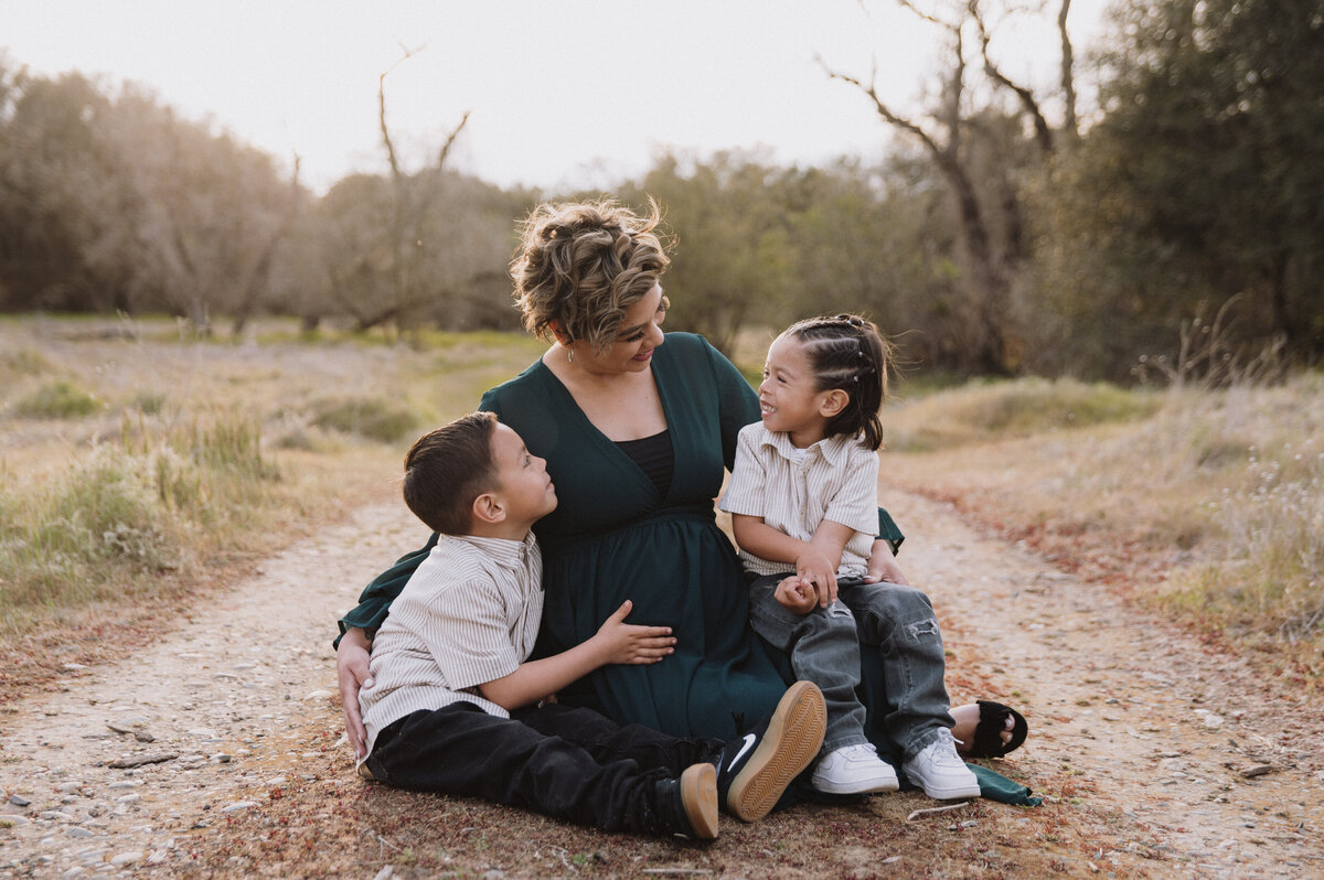 Sacramento Maternity Photographer