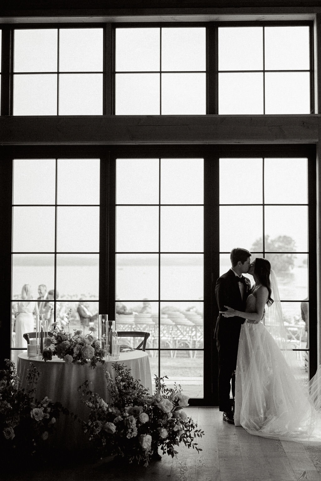 Lake-House-On-Canandaigua-Wedding-Sunset-Photos-Verve-Event-Co-Finger-Lakes-New-York-Wedding-Planner (7)