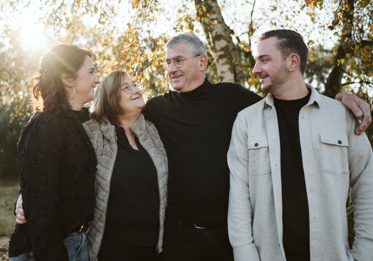 Marianne Bal Photography Familyshoot Lizzy van Son Zandverstuiving Rosmalen-34