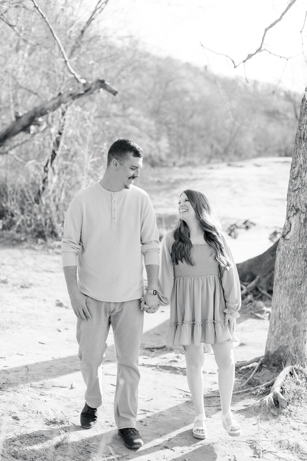 Colorful-Springtime-Greenhill-Park-Roanoke-Engagement-Session-Photography-S-38