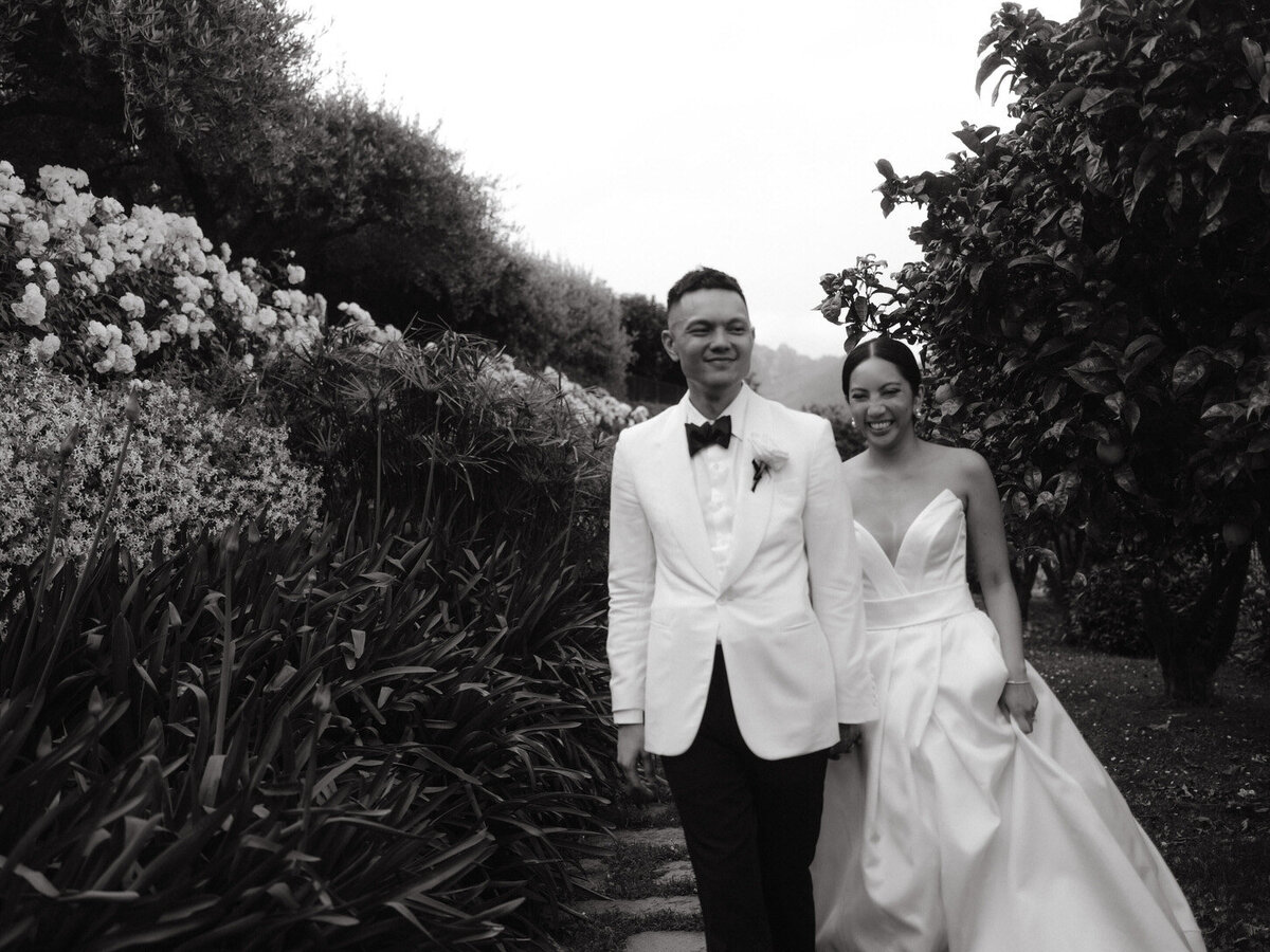 caruso-belmond-hotel-amalfi-coast-ravello-wedding-12-garden-walk-bride-groom-jenny-fu-studio