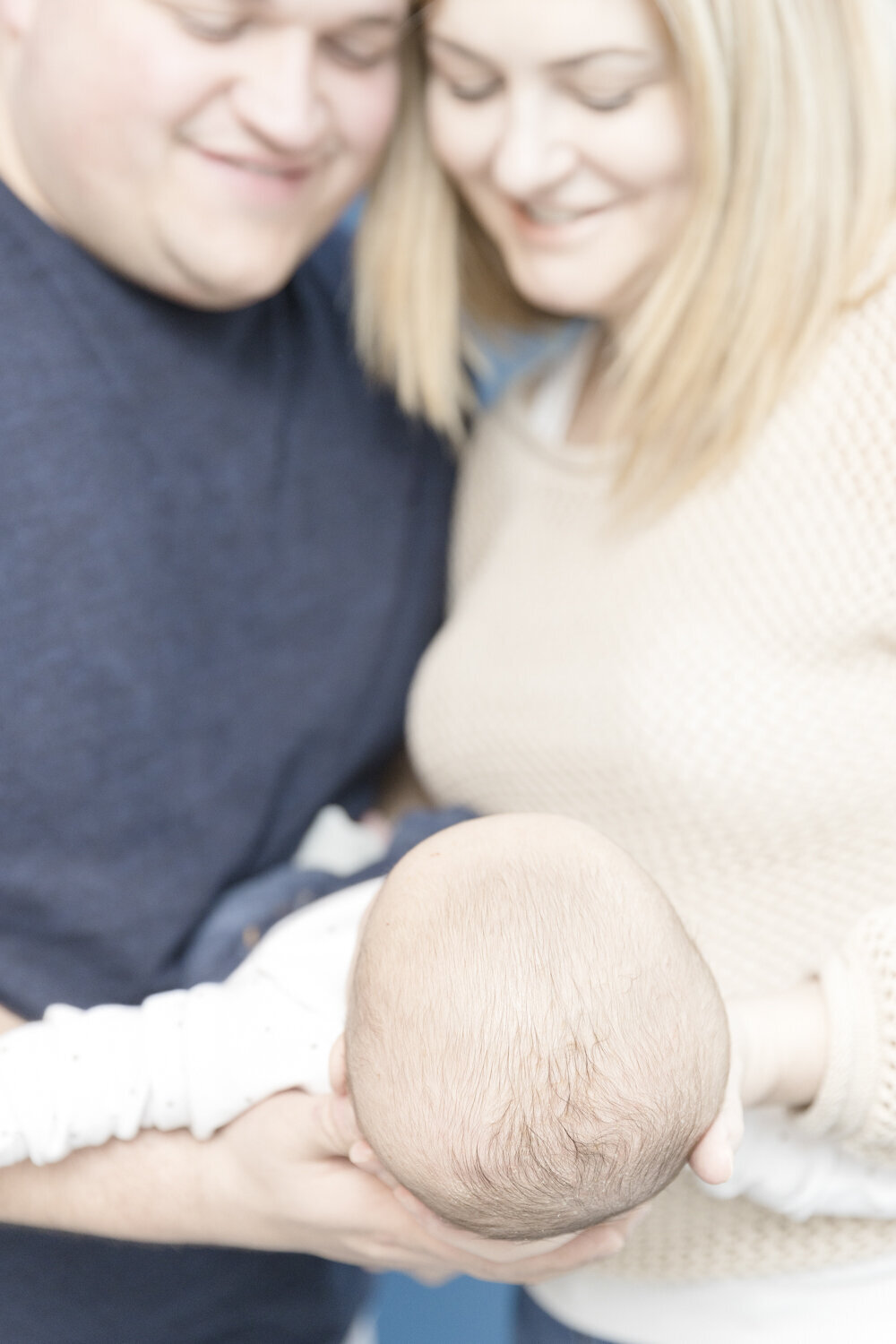 Lifestlye-Newborn-Family-Photography