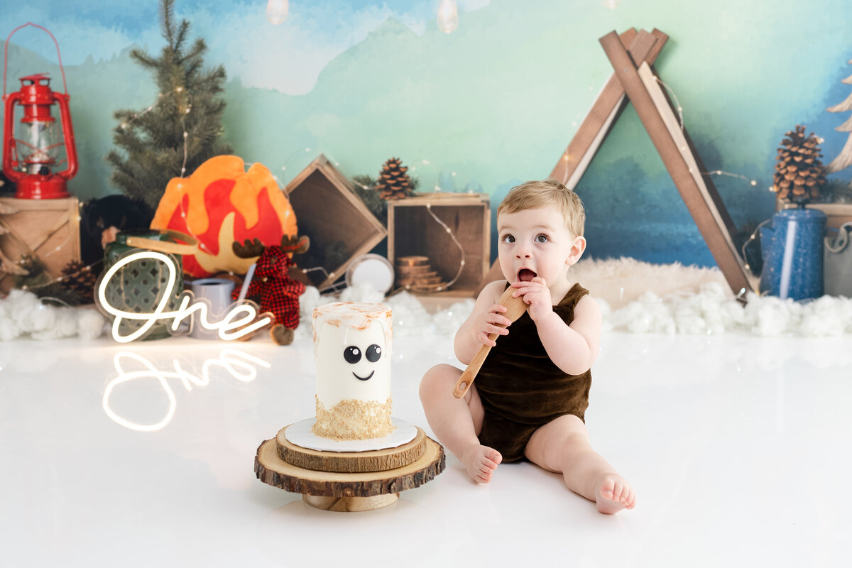 Cake Smash and Splash - Logan-20
